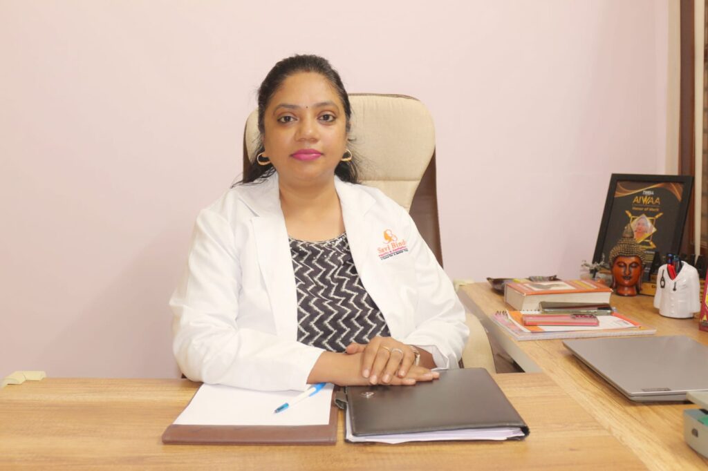 Dr Gayatri